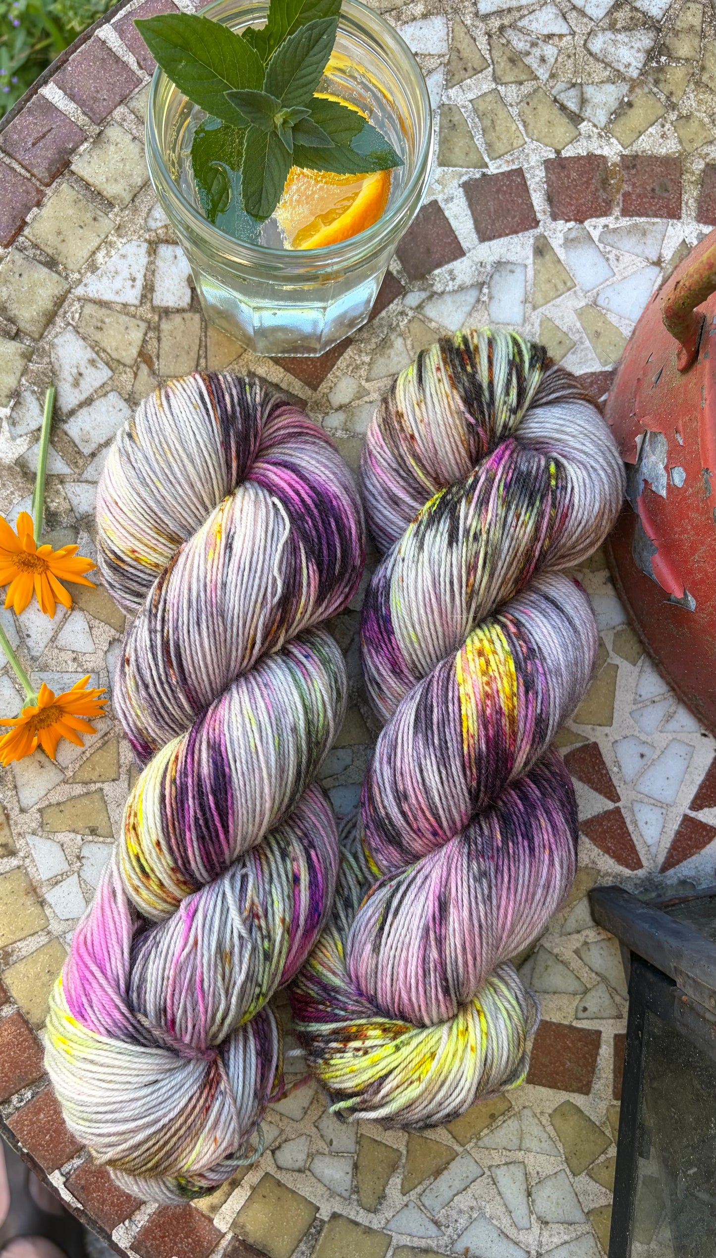 Speckled Colorway Locked & Loaded