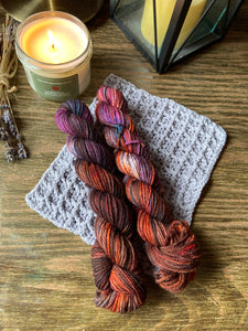 Speckled Colorway Gothel